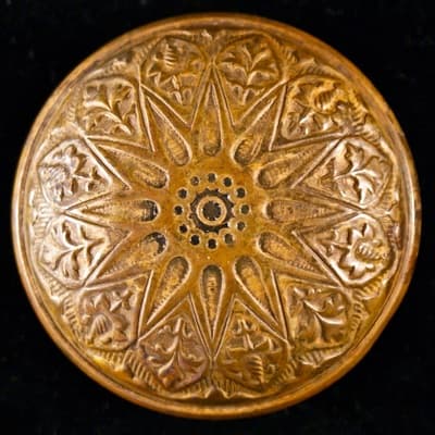 L-10900